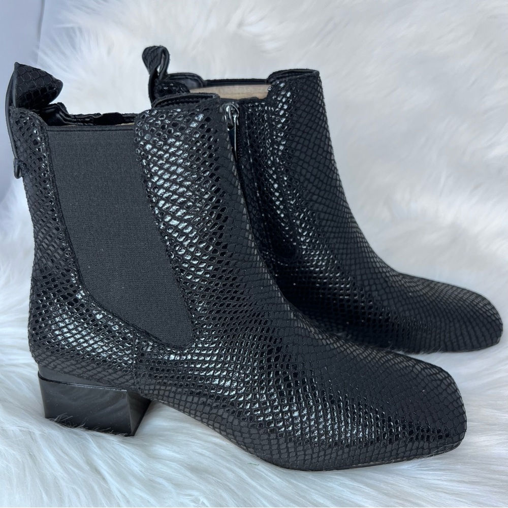 Franco Sarto Women's Waxton Ankle Boot Size 6
